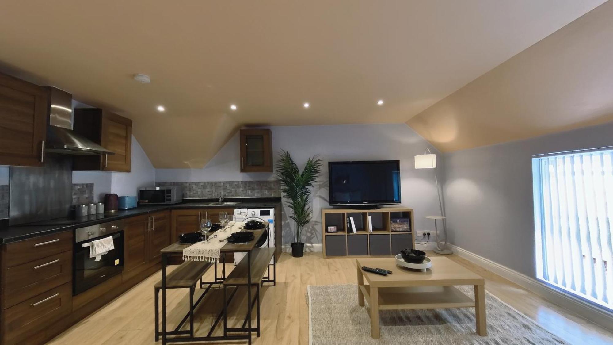 Group Bookings: Up To 30 Guests Across 5 Spacious Flats! Keyless Access Free Wifi & Parking バーミンガム エクステリア 写真