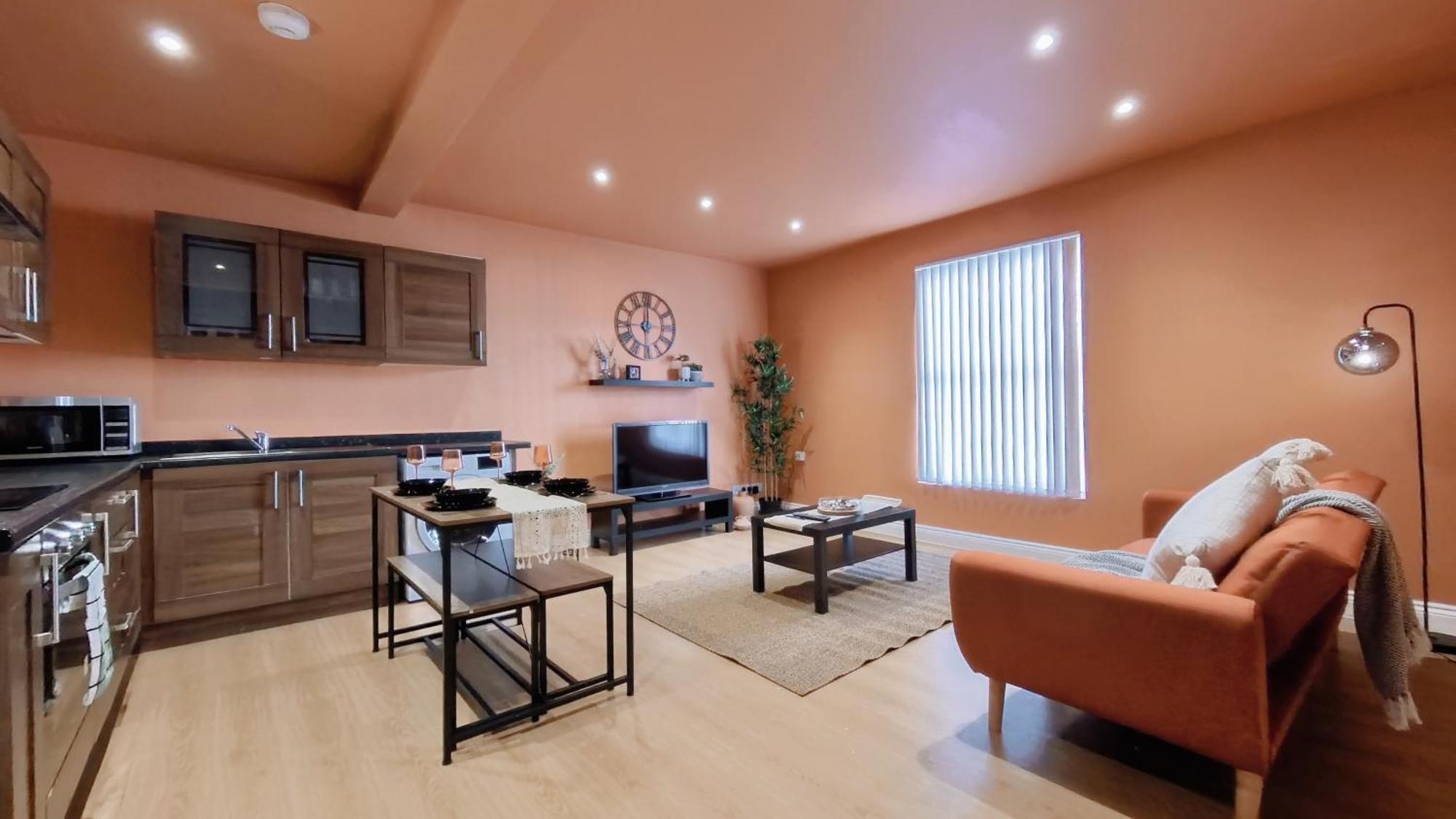 Group Bookings: Up To 30 Guests Across 5 Spacious Flats! Keyless Access Free Wifi & Parking バーミンガム エクステリア 写真